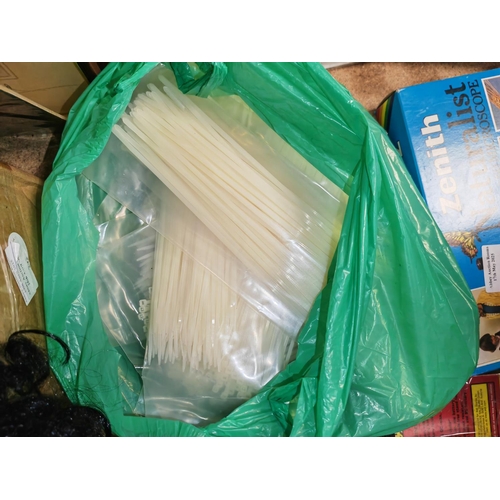 275 - Bag Of Cable Ties