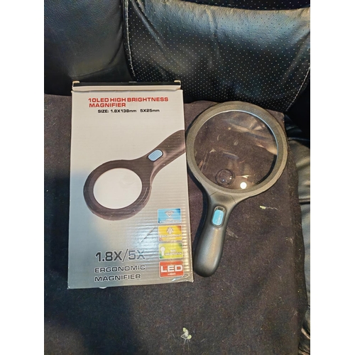 285 - Large Magnifying Glass In Box