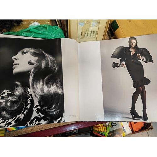 280 - Box Called Bazaar Australia