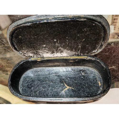 355 - Antique Large Snuff Box Decorated With Mother Of Pearl On Top