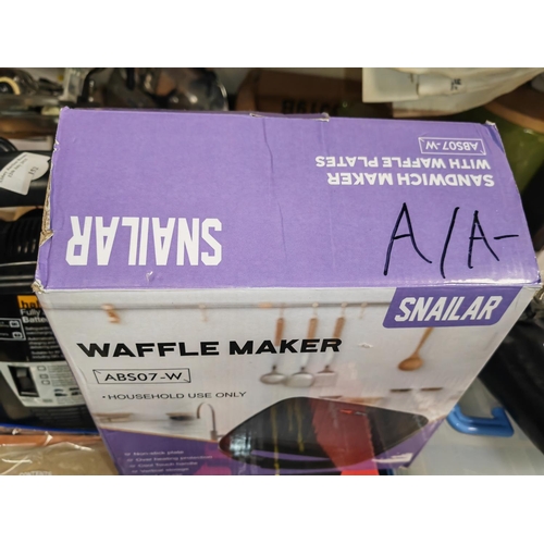 122 - Snailar Waffle Maker Boxed Unused + Fan Heater 2000W Unused In Box + Sugarwhisk Mini Waffle Maker Un... 