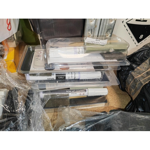 160 - 5 Unused Kitchen Door Case & Maintenance Kits