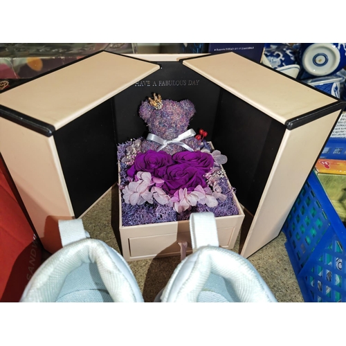 Lot 204       