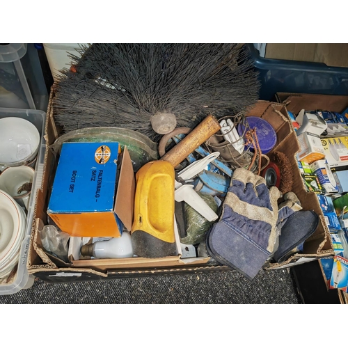 Lot 219       