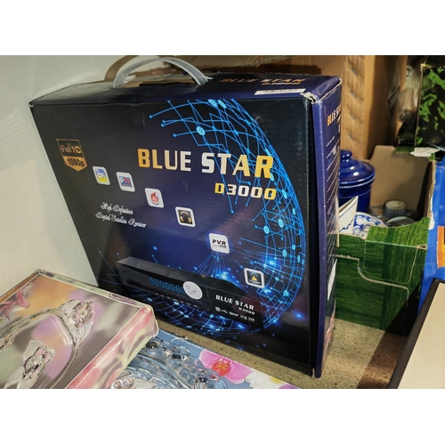 203 - Blue Star 3000 Hd Satellite Receiver With Remote In Box