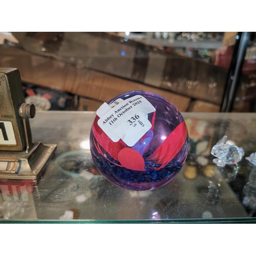 336 - Caithness Paperweight Solitaire Pattern