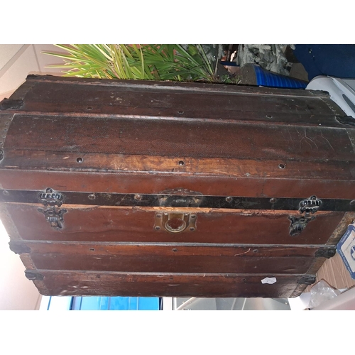 82 - Domed Topped Trunk