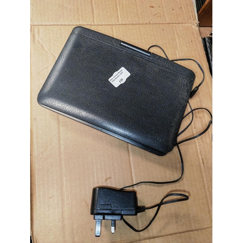 135 - Zennox Portable Dvd Player Working