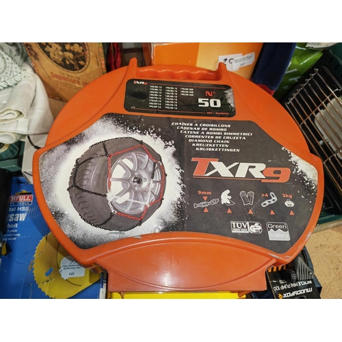 121 - Unused Snow Chains Txr9