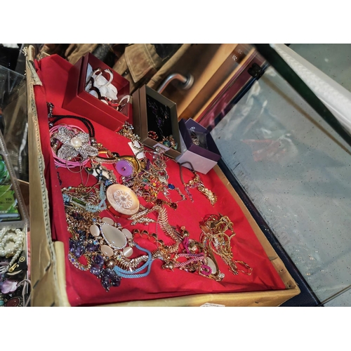 Lot 267       