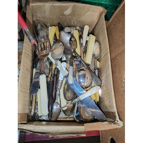 112 - Small Box Of Cutlery