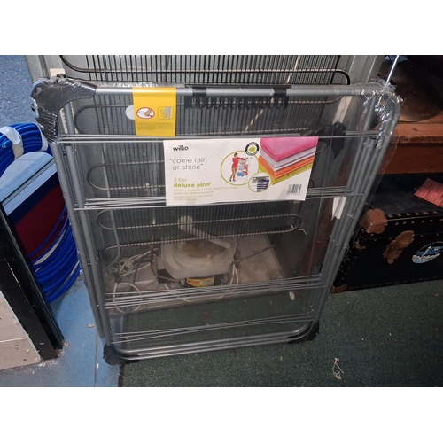 73 - Unused 3 Tier Airer