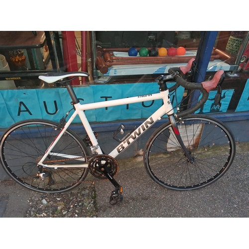 35 - Btwin Triban 300 Road Bike Wheel Size 23