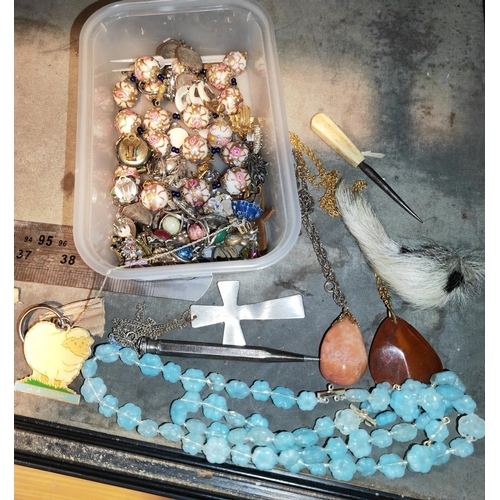 368 - Tub Of Costume Jewellery Including Pencil, Manicure Items Etc