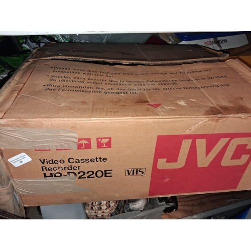 88 - Jvc Vhs Hvd220E Video Recorder In Box With Remote Control