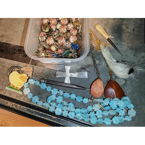 368 - Tub Of Costume Jewellery Including Pencil, Manicure Items Etc