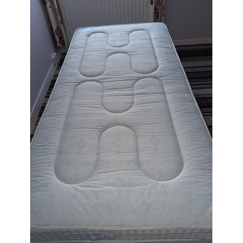 108 - Single Bed