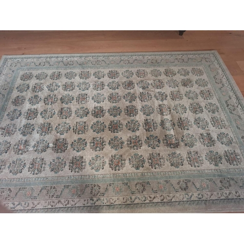 109 - Small Patterned Rug Approx 5ft x 6ft