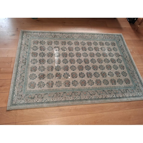 109 - Small Patterned Rug Approx 5ft x 6ft