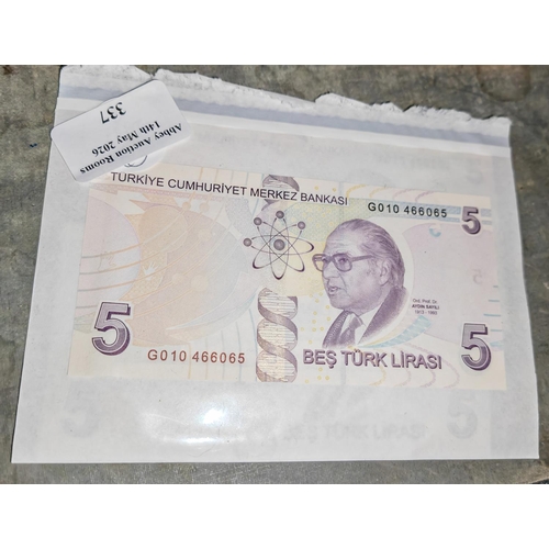 337 - 3 Turkey Bank Notes Mint