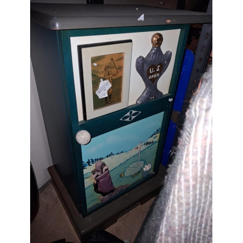 63 - Decorative Stick Stand With Golfing Scene To Front