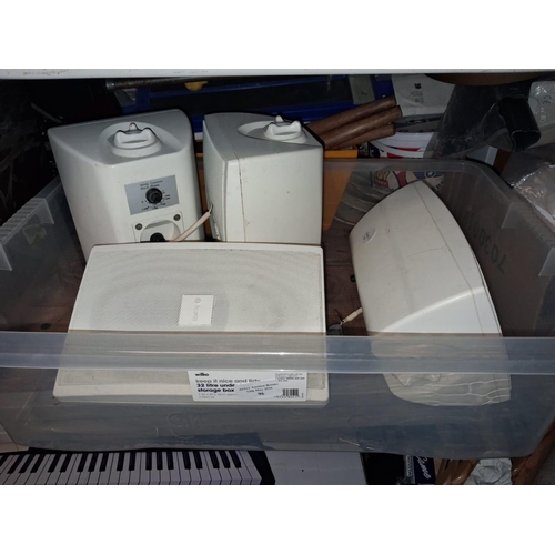 96 - 4 Bosch White Speakers Model No Lb2-Uc30-L