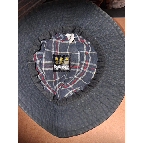 31 - Barbour Wax Cotton Bucket Hat Medium