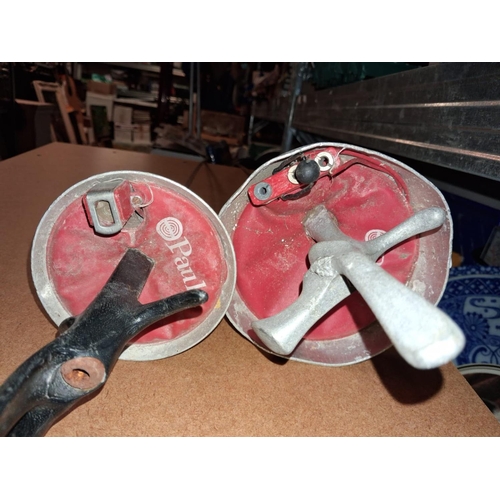 33 - Leon Paul Electric Epee Sword And Leon Paul Electric Foil Sword Both Needs Wire And Tips