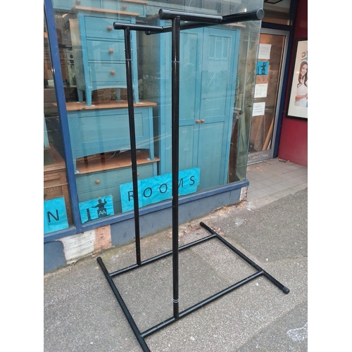 74 - Telescopic Pull Up Exercise Machine