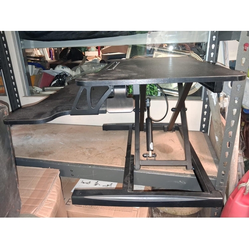 93 - Black Adjustable Computer Table
