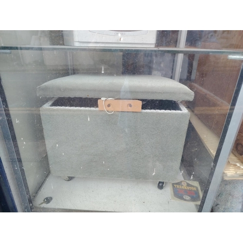 Lot 50        
