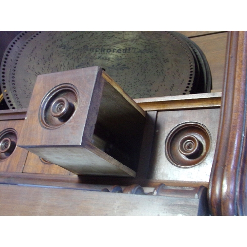 482 - 19th century walnut floorstanding upright polyphone, 2 combs playing 20