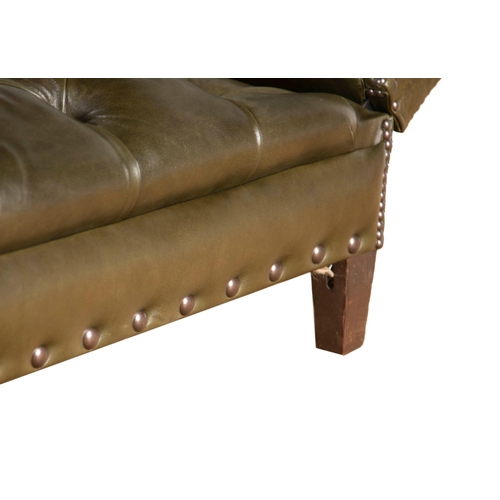 554 - Good quality Art Deco chesterfield style daybed, in racing green Italian leather, with further studd... 