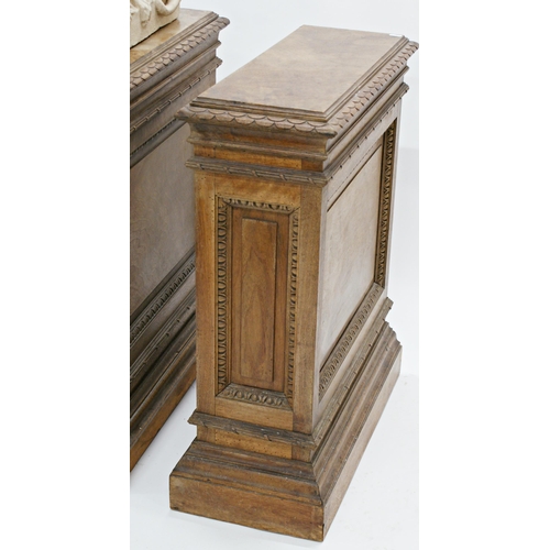 562 - Well made pair of William IV walnut pedestals, of rectangular form, scalloped moulded rim, darted pa... 