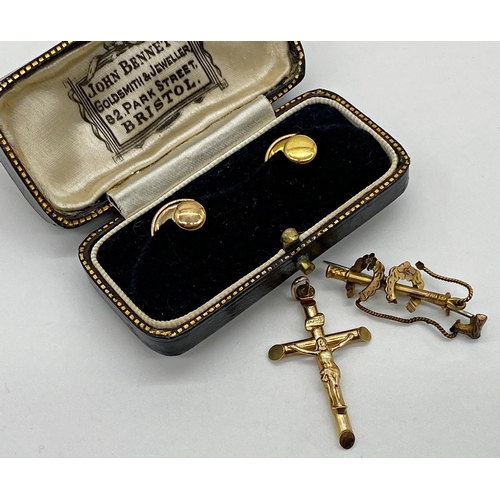 336 - Two 9ct gold dress collar studs with a further 9ct gold cross and a 9ct gold bar brooch AF combined ... 