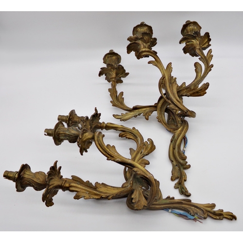 593 - Pair of French early 20th century Louis XV style gilt cast metal three branch acanthus wall sconce, ... 