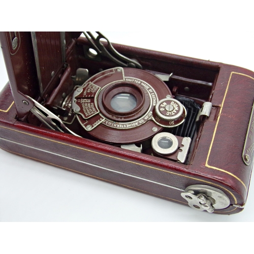 157 - Vintage Vest Pocket Kodak Series III camera, in Morocco leather