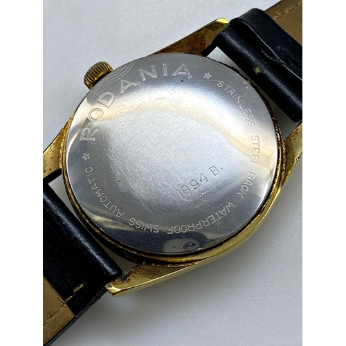 414 - Vintage Rodania Secondomatic (automatic) gold plated wristwatch, 32mm case, convex champagne dial wi... 