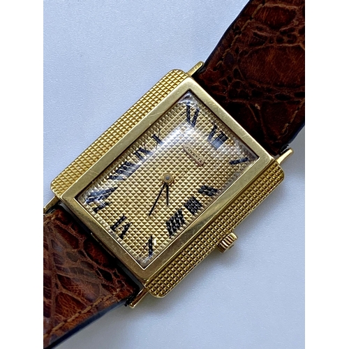 416 - Period Art Deco Juvenia 18ct dress watch, engine turned 24mm case, black hands and Roman numerals, l... 