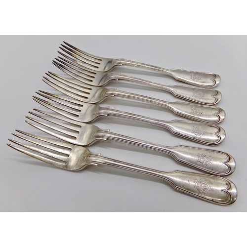 221 - Good quality set of six Victorian fiddle thread table forks, maker Chawner & Co, London 1865 & 1881,... 