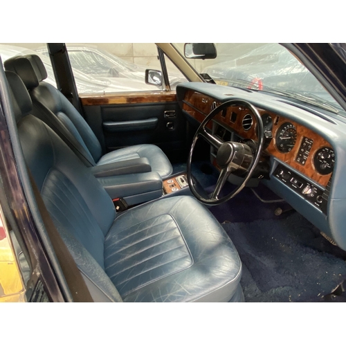 1 - Rolls Royce Silver Spur, C35BYX, 6750cc, 38k mileage, maple dashboard, blue leather upholstery, MOT ... 