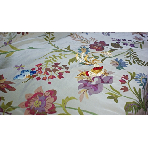 500 - Good quality country house lined curtain, with silk work decoration of exotic birds and butterflies ... 