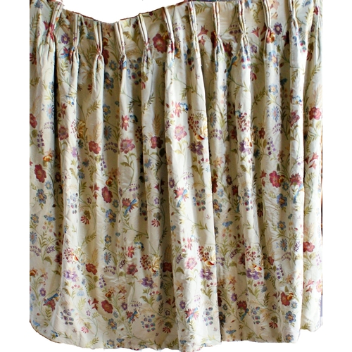 500 - Good quality country house lined curtain, with silk work decoration of exotic birds and butterflies ... 