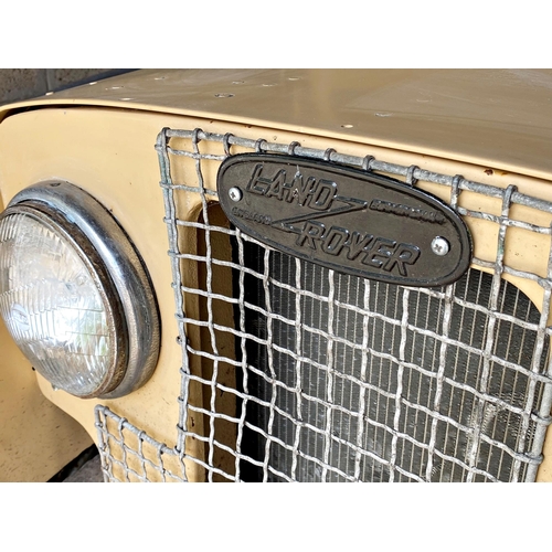 2 - Land Rover Series 1 934AYC, 1958, beige (Desert yellow), flat bed back with safari seats and canopy,... 