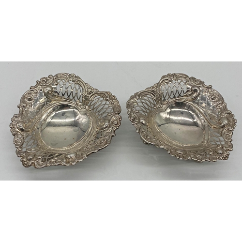 57 - Good pair of Victorian silver pierced bonbon dishes, on splayed feet, London 1895, 13cm long, 6.5oz ... 