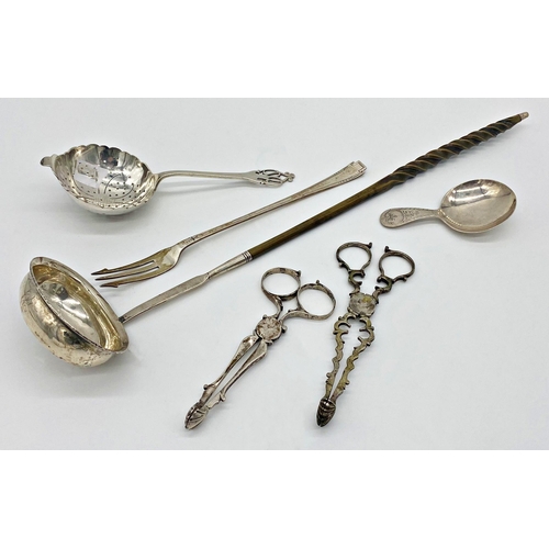 72 - Mixed silver - horn handled toddy ladle, pickle fork, caddy spoon, tea strainer spoon and two pairs ... 