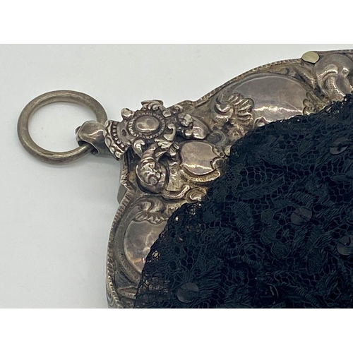 75 - Good quality Dutch purse, with silver clasp and lace and sequin, 27cm long