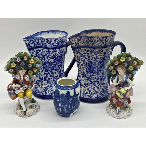 524 - Collection of 19th century and later ceramics to include Chelsea style gold anchor helmet cream jug,... 