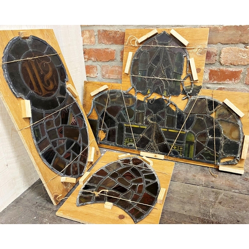 1011 - Good antique sections of leaded stained glass, 58 x 79cm, 59 x 30cm and 35 x 30cm, the largest af