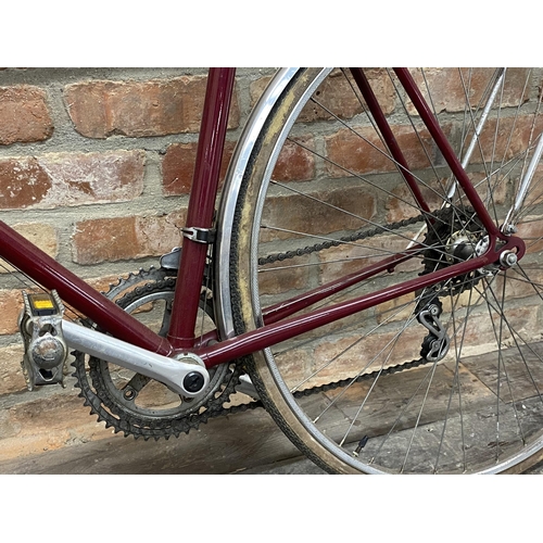 1002 - Vintage Falcon Grosvenor racing bike